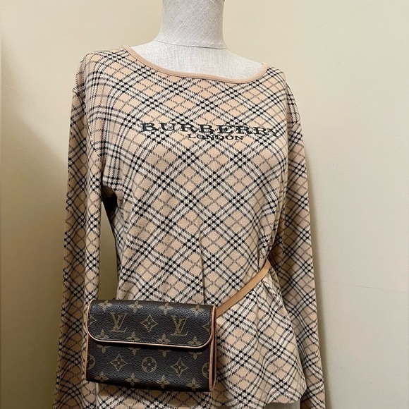 LOUIS VUITTON florentine waist/ shoulder bag in monogram - Picture 3 of 16